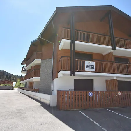 Renove 4-5 Pers Aux Gets Proche Pistes Avec Parking Et Wifi - Fr-1-685-85 Les Gets