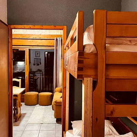 Renove 4-5 Pers Aux Gets Proche Pistes Avec Parking Et Wifi - Fr-1-685-85 Apartment *
